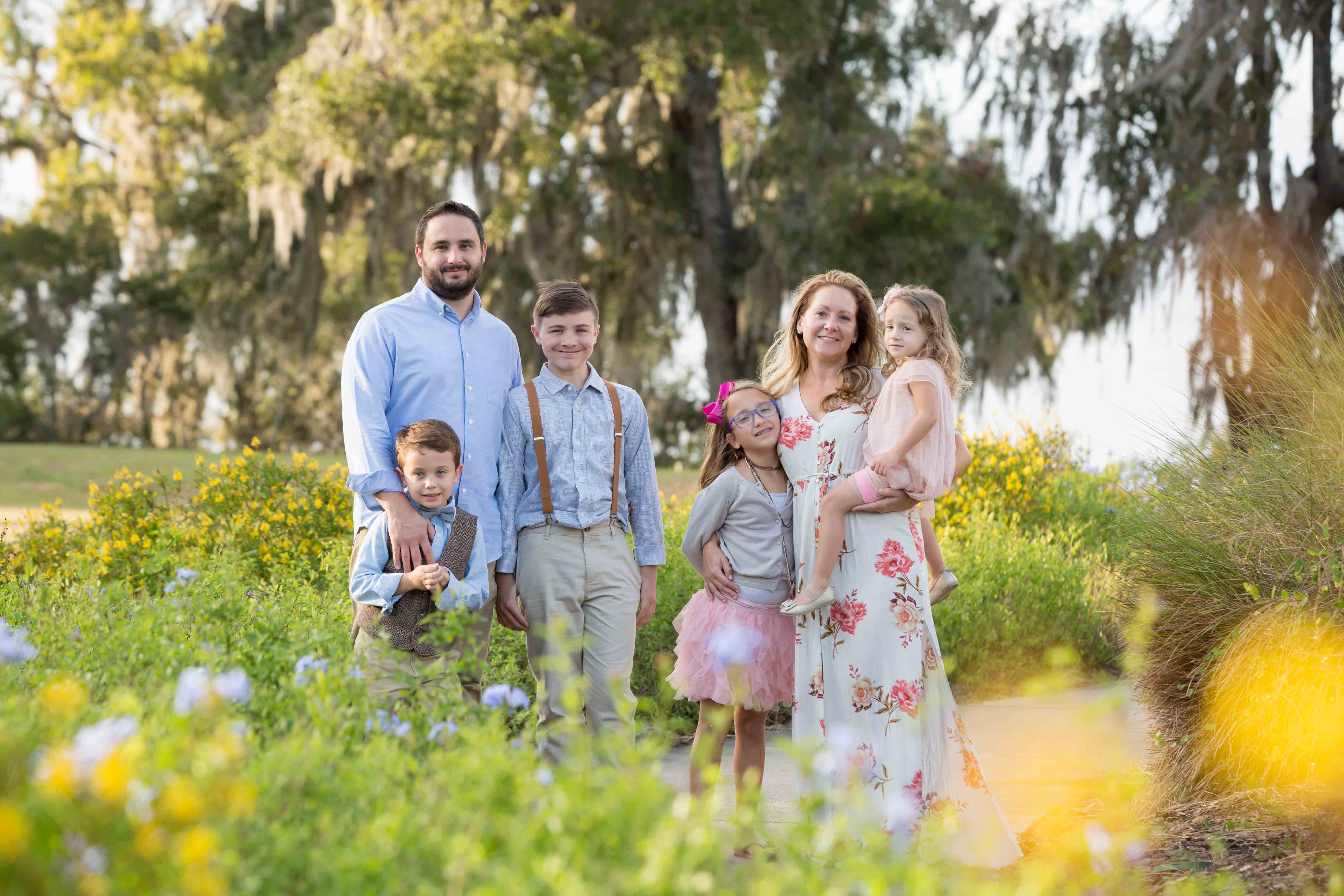 family and flower photo at sholom park