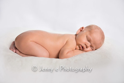 Specializing in maternity and newborn photography in Ocala